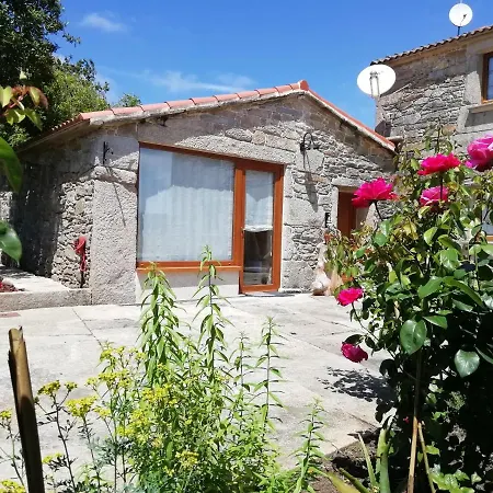 Casita Vacacional 5 Rutas En El Rural Costa Da Morte Apartment A Coruna